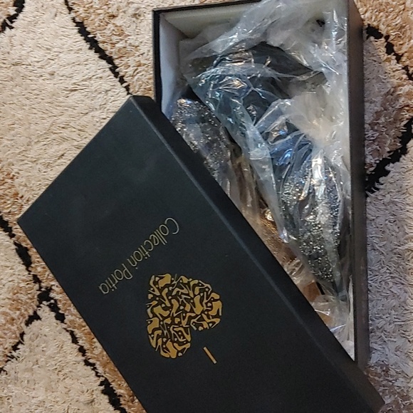 I ❤️ Collection Portia 2"  Black Leather Rhinestone Heels - Picture 7 of 8